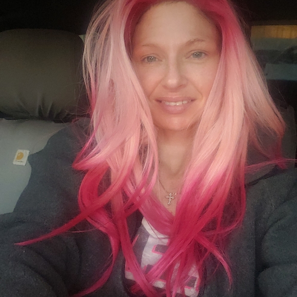 Meet your Posher, Aleesha - Picture 6 of 6